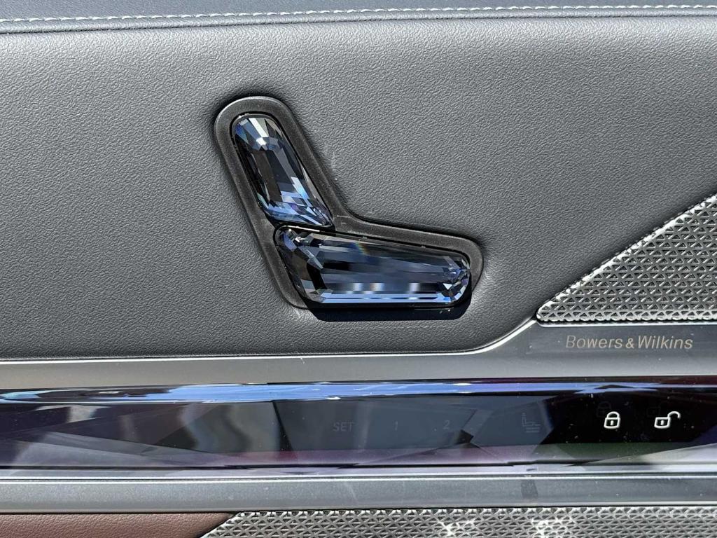 new 2025 BMW 740 car, priced at $102,225