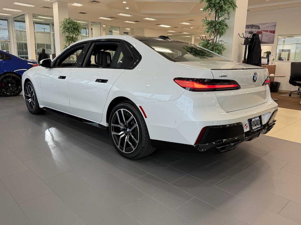 new 2025 BMW 760 car, priced at $146,050