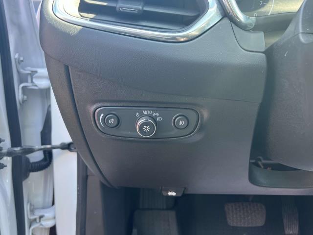 used 2021 Chevrolet Equinox car, priced at $17,365