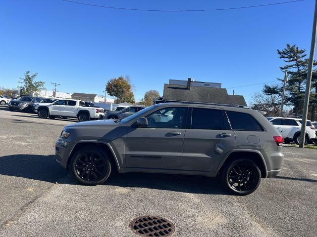 used 2019 Jeep Grand Cherokee car, priced at $16,565