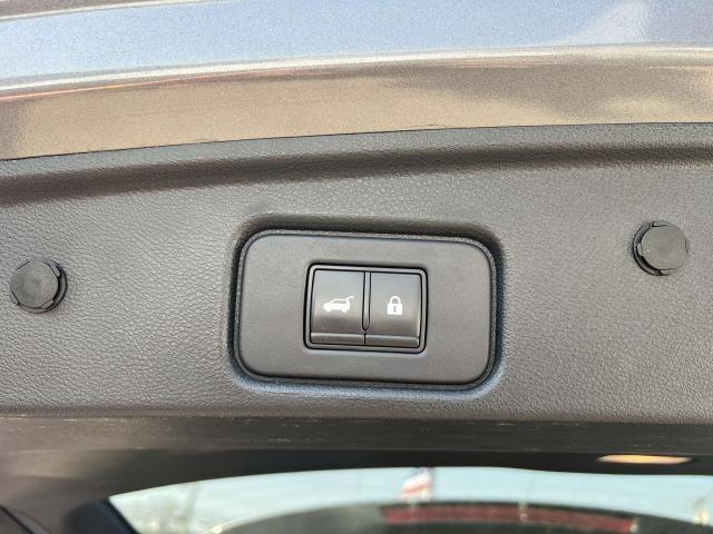 used 2022 Nissan Pathfinder car, priced at $25,955
