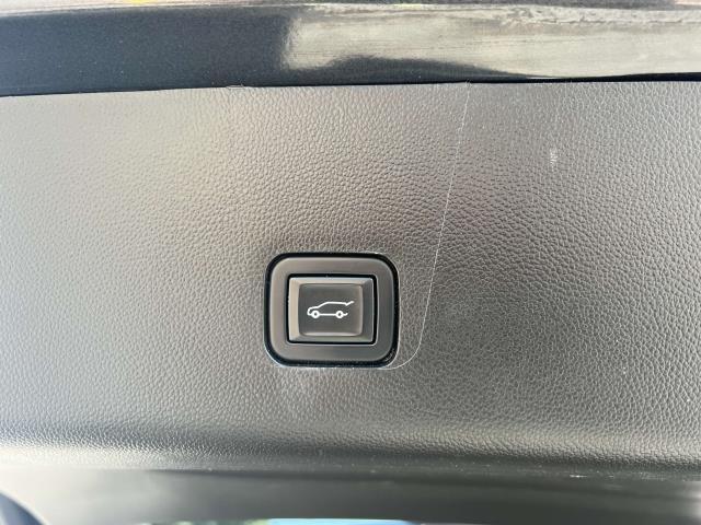 used 2020 Chevrolet Traverse car, priced at $28,955