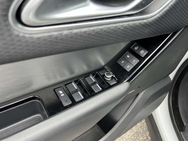 used 2021 Land Rover Range Rover Velar car, priced at $31,955