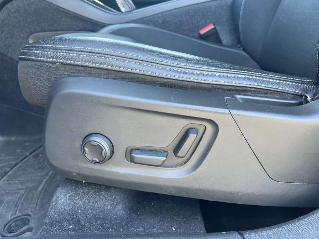 used 2020 Volvo XC40 car, priced at $19,965
