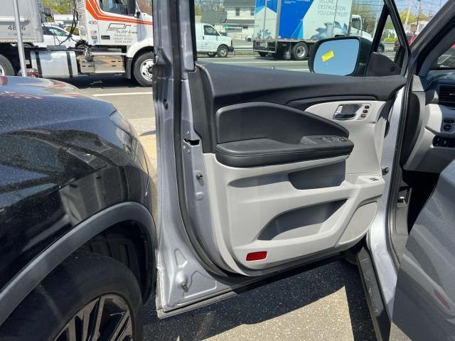 used 2022 Honda Pilot car, priced at $25,925