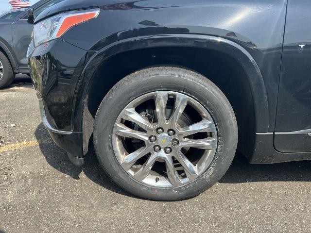 used 2021 Chevrolet Traverse car, priced at $32,945