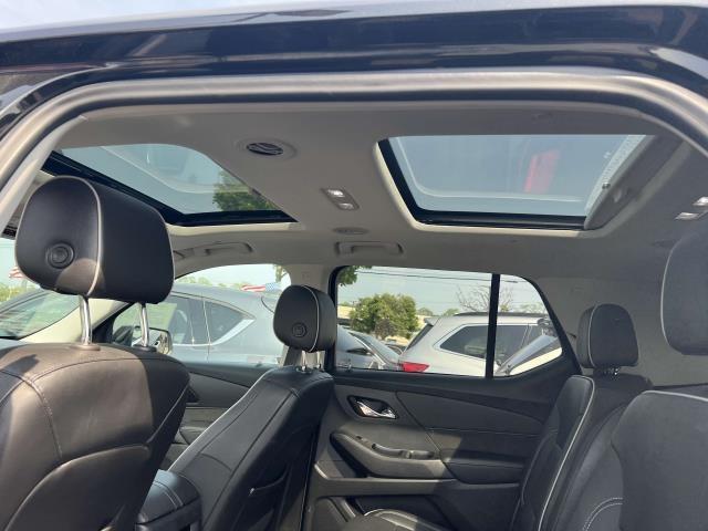 used 2021 Chevrolet Traverse car, priced at $32,945