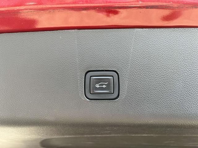 used 2022 Chevrolet Traverse car, priced at $24,935