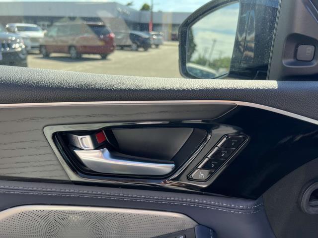 used 2023 Acura MDX car, priced at $51,665