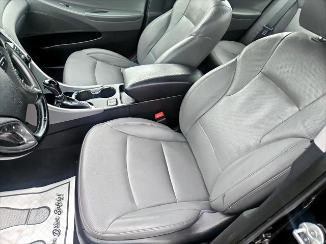 used 2013 Hyundai Sonata Hybrid car, priced at $8,295