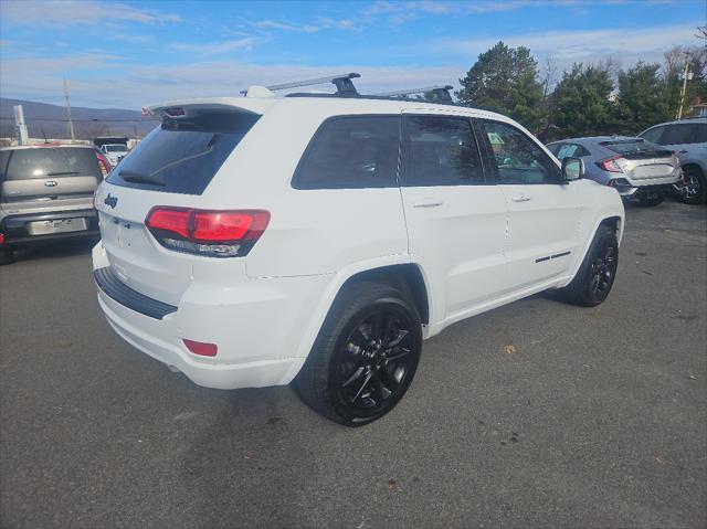 used 2018 Jeep Grand Cherokee car, priced at $21,495