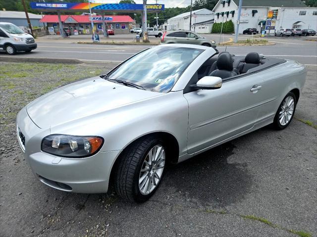 used 2007 Volvo C70 car, priced at $11,295