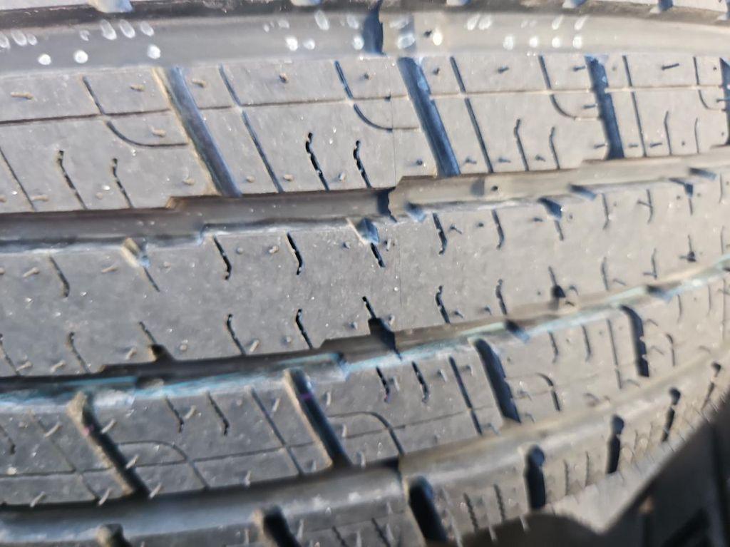 used 2023 Toyota Highlander Hybrid car, priced at $33,500