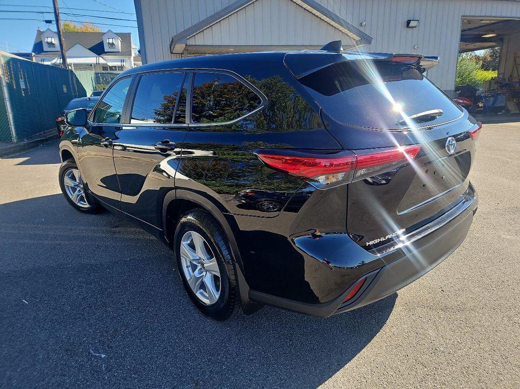 used 2023 Toyota Highlander Hybrid car, priced at $33,500