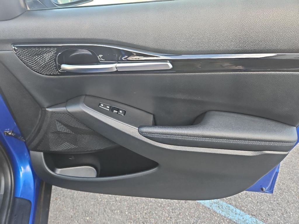 used 2022 Kia Seltos car, priced at $23,300