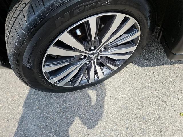 used 2020 Mitsubishi Outlander car, priced at $19,300
