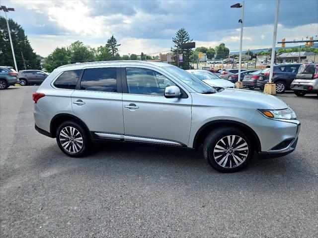 used 2020 Mitsubishi Outlander car, priced at $19,300