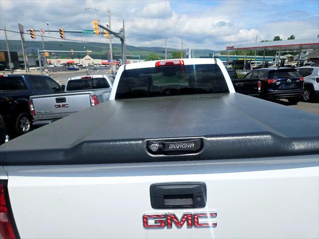 used 2015 GMC Sierra 1500 car, priced at $22,600