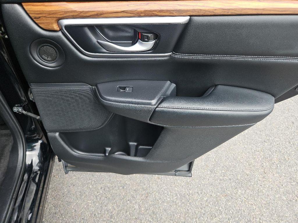 used 2020 Honda CR-V car, priced at $26,300