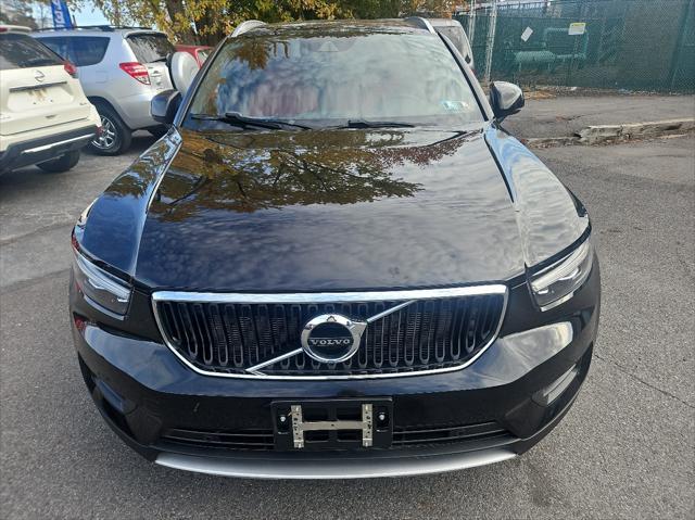 used 2019 Volvo XC40 car, priced at $23,795