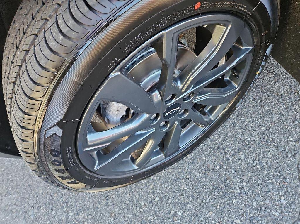 used 2023 Chevrolet Equinox car, priced at $25,995