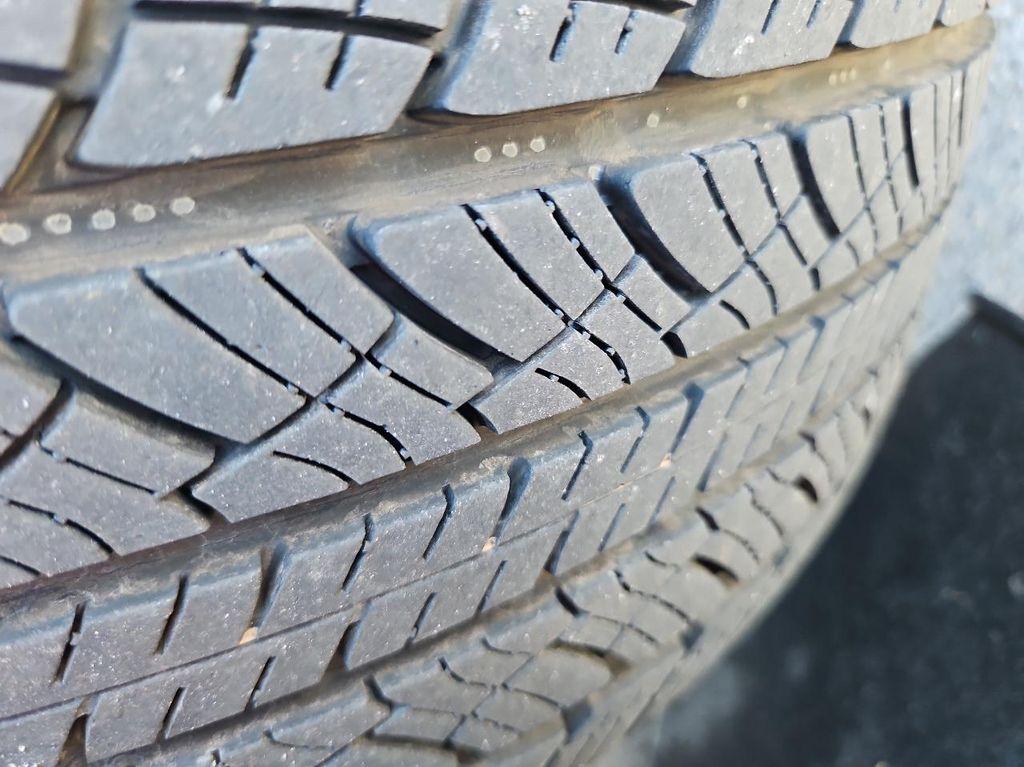 used 2023 Chevrolet Equinox car, priced at $25,995