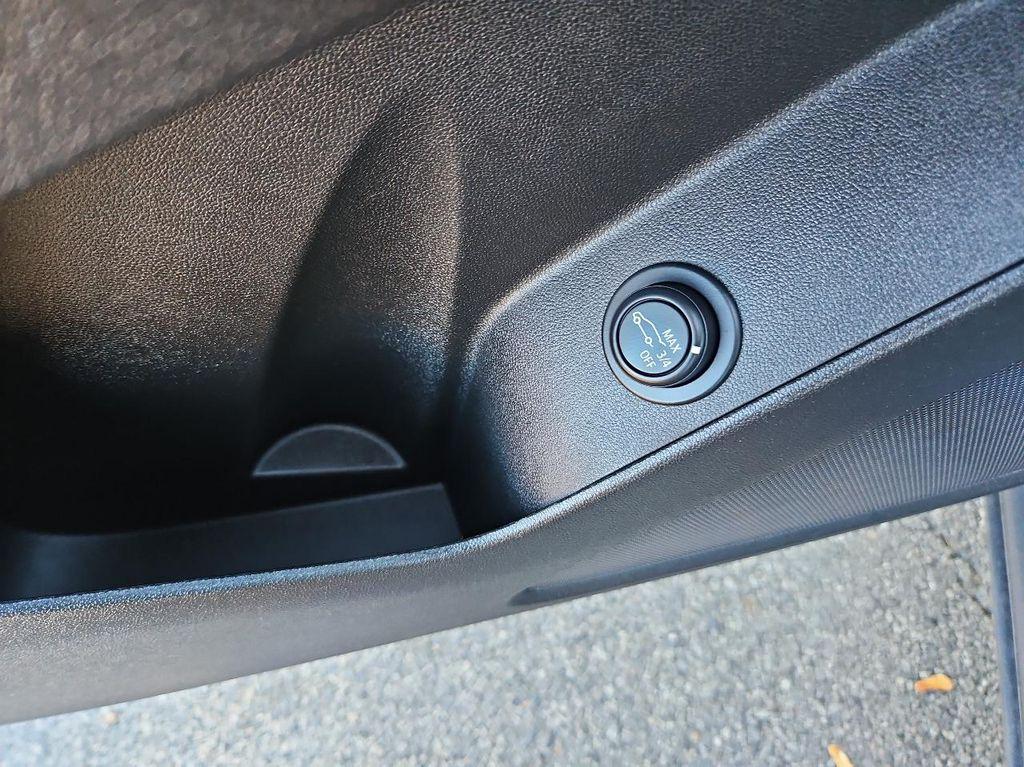 used 2023 Chevrolet Equinox car, priced at $25,995