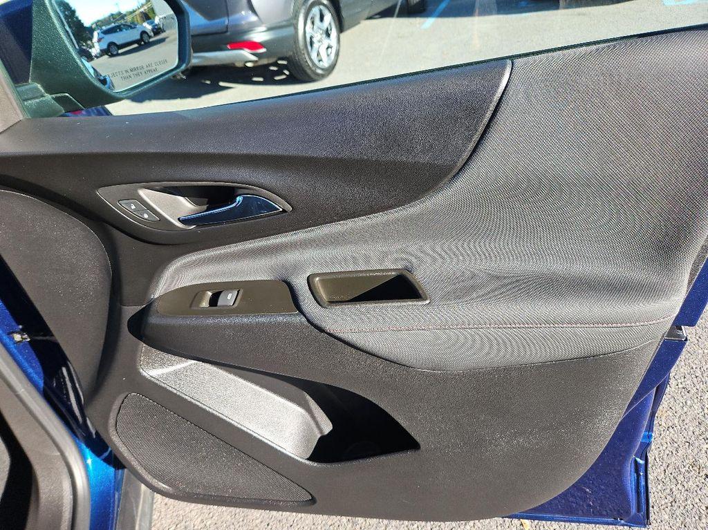 used 2023 Chevrolet Equinox car, priced at $25,995