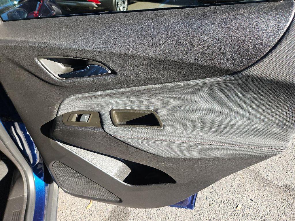 used 2023 Chevrolet Equinox car, priced at $25,995