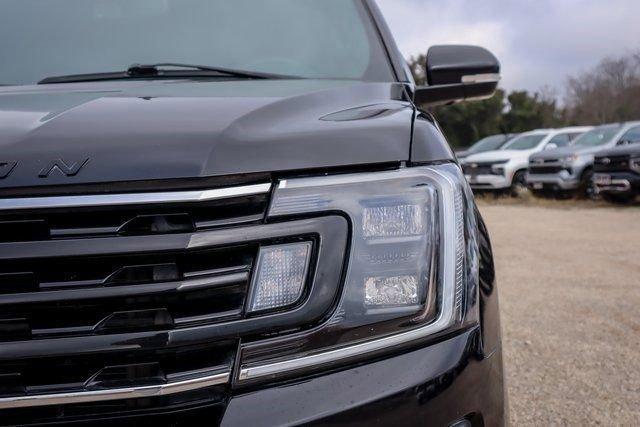 used 2021 Ford Expedition car, priced at $45,591