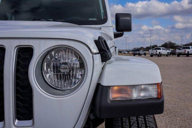 used 2023 Jeep Gladiator car, priced at $31,994