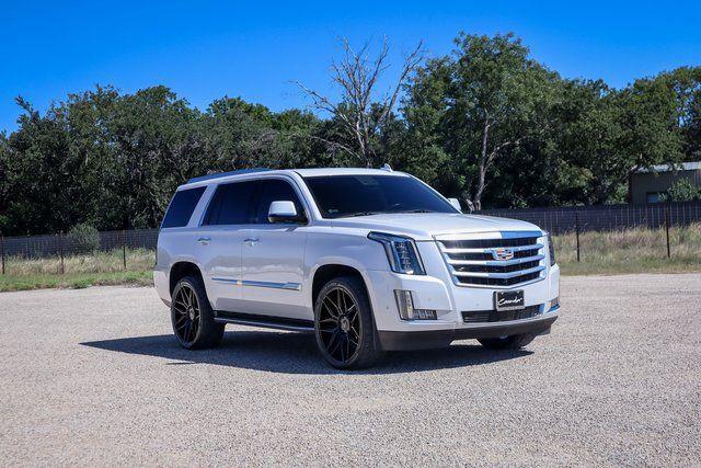 used 2019 Cadillac Escalade car, priced at $41,991