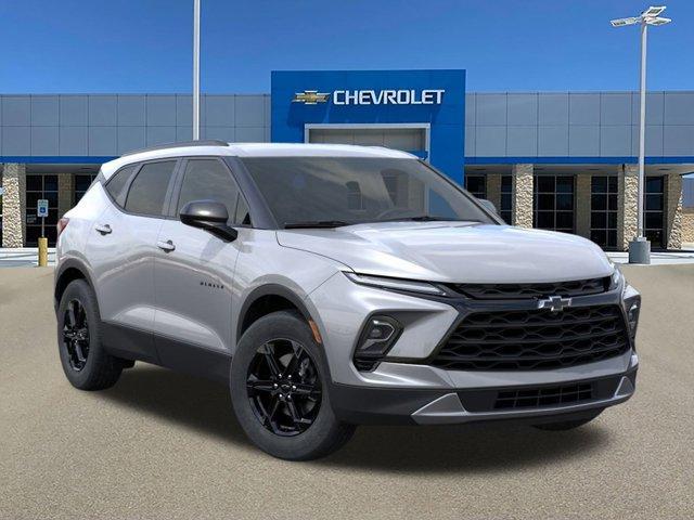 new 2025 Chevrolet Blazer car, priced at $38,530