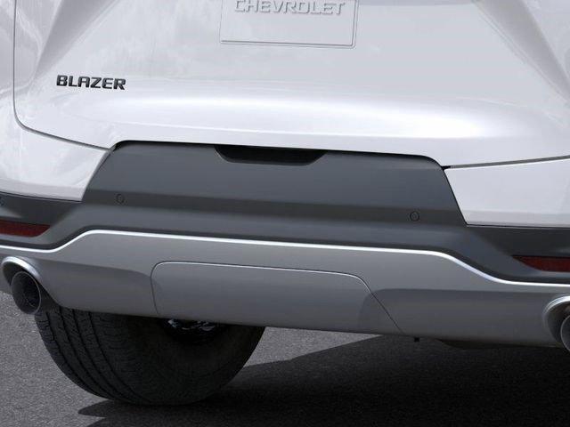 new 2025 Chevrolet Blazer car, priced at $35,475