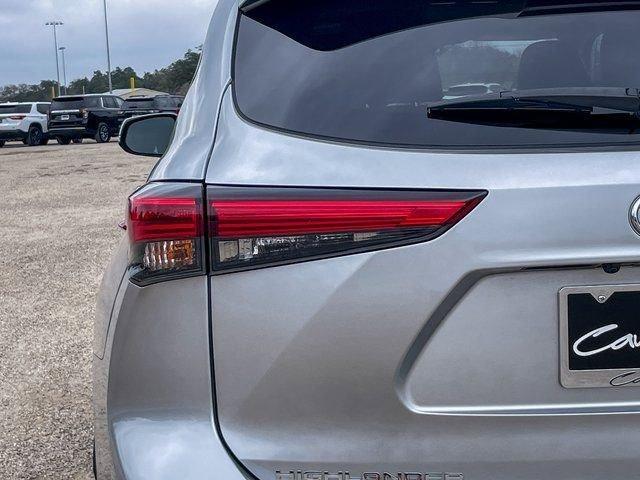 used 2021 Toyota Highlander car, priced at $28,991