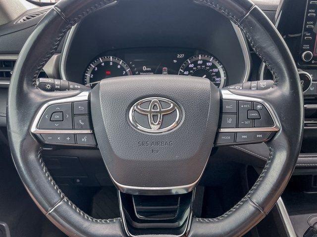 used 2021 Toyota Highlander car, priced at $28,991