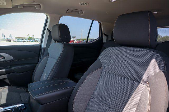 used 2021 Chevrolet Traverse car, priced at $28,991