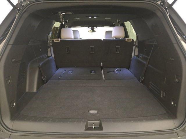 used 2023 Chevrolet Traverse car, priced at $28,692