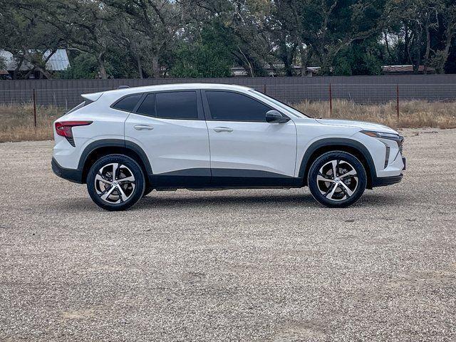 used 2025 Chevrolet Trax car, priced at $23,992