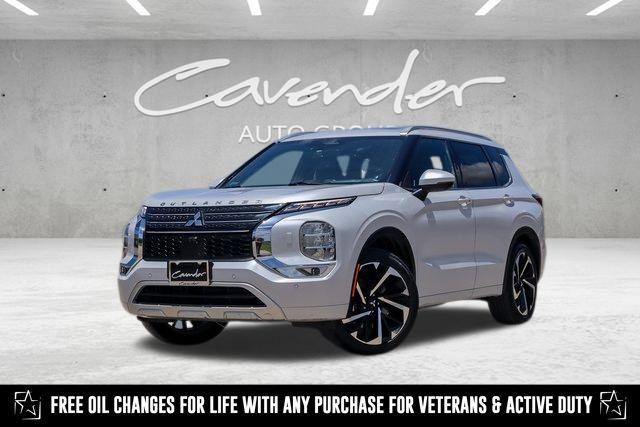 used 2022 Mitsubishi Outlander car, priced at $26,592