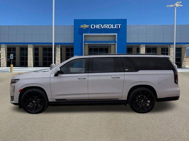 used 2024 Cadillac Escalade ESV car, priced at $105,991
