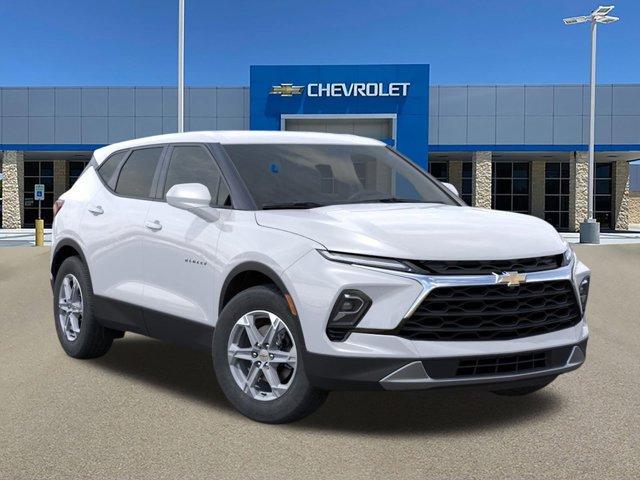 new 2025 Chevrolet Blazer car, priced at $32,485