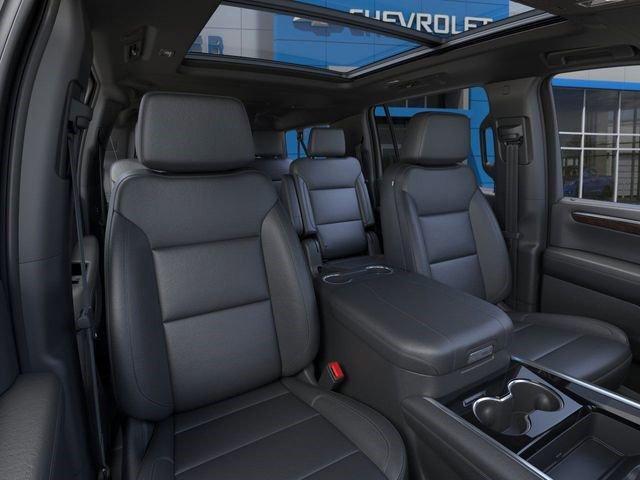 new 2025 Chevrolet Suburban car, priced at $78,090