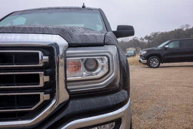 used 2018 GMC Sierra 1500 car, priced at $23,991