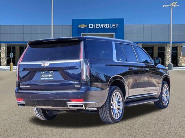 used 2021 Cadillac Escalade ESV car, priced at $60,992