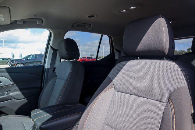 used 2021 Chevrolet Traverse car, priced at $28,991
