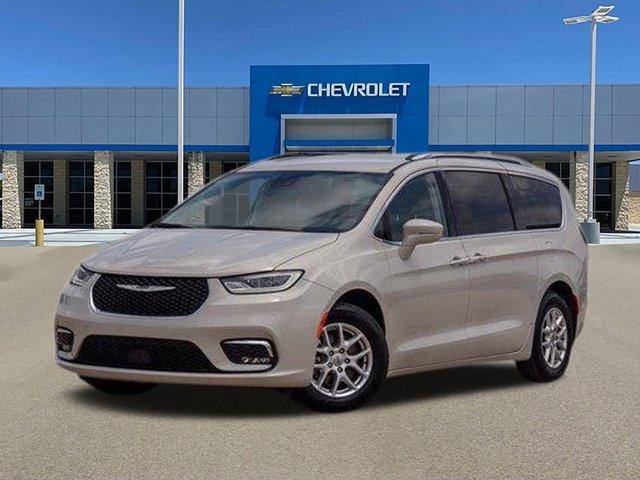 used 2021 Chrysler Pacifica car, priced at $23,995