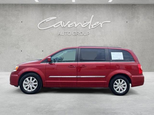 used 2016 Chrysler Town & Country car, priced at $8,991