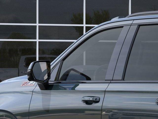 new 2025 Chevrolet Suburban car, priced at $86,420