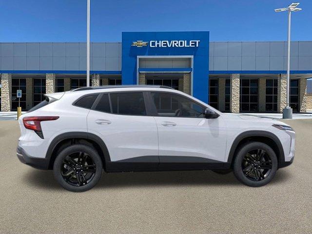 new 2025 Chevrolet Trax car, priced at $24,690